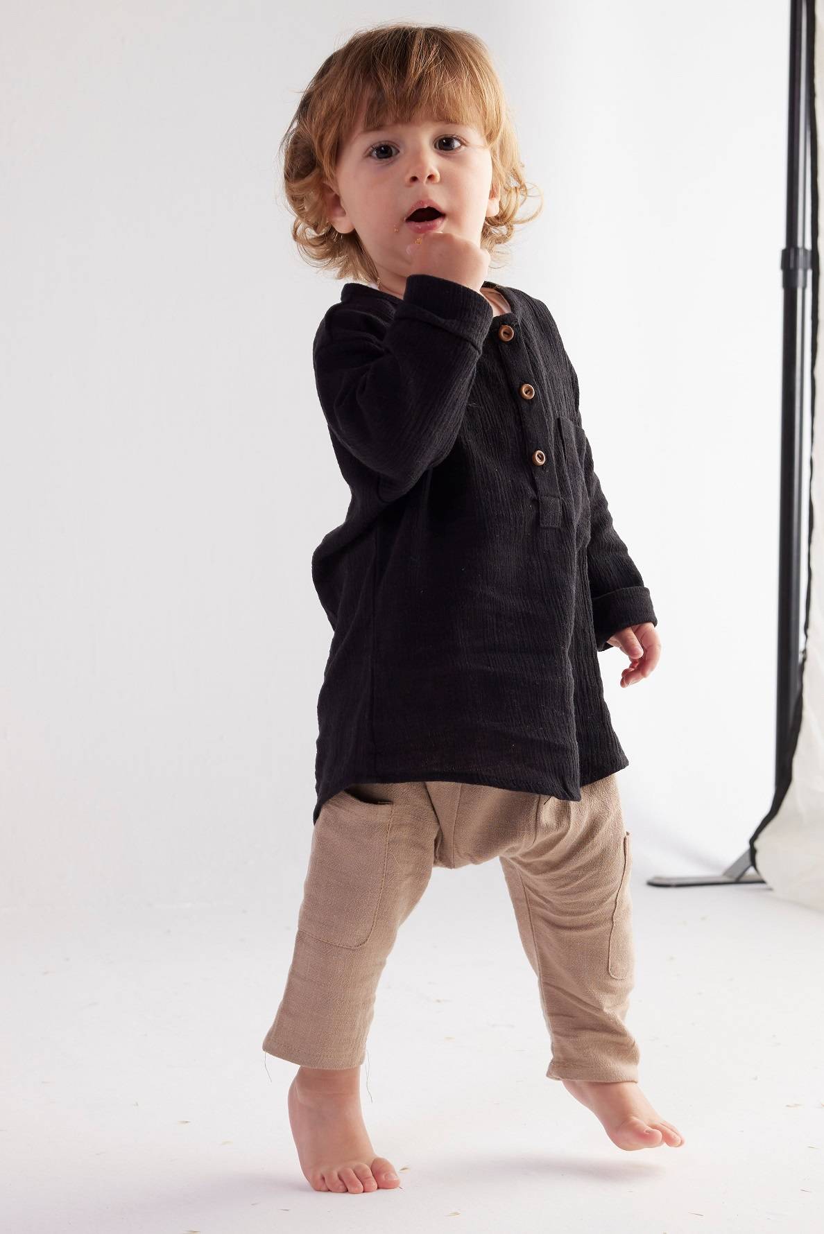 Fouki Linen Shirt – Black