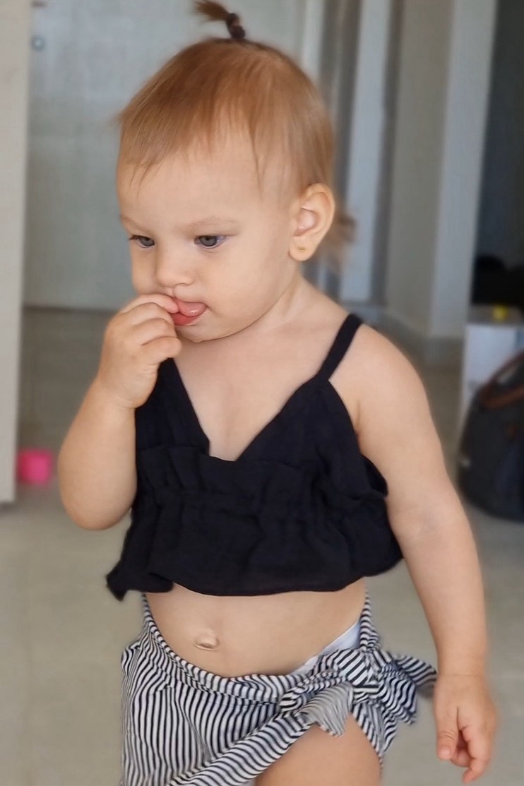 Lexika Top – Black