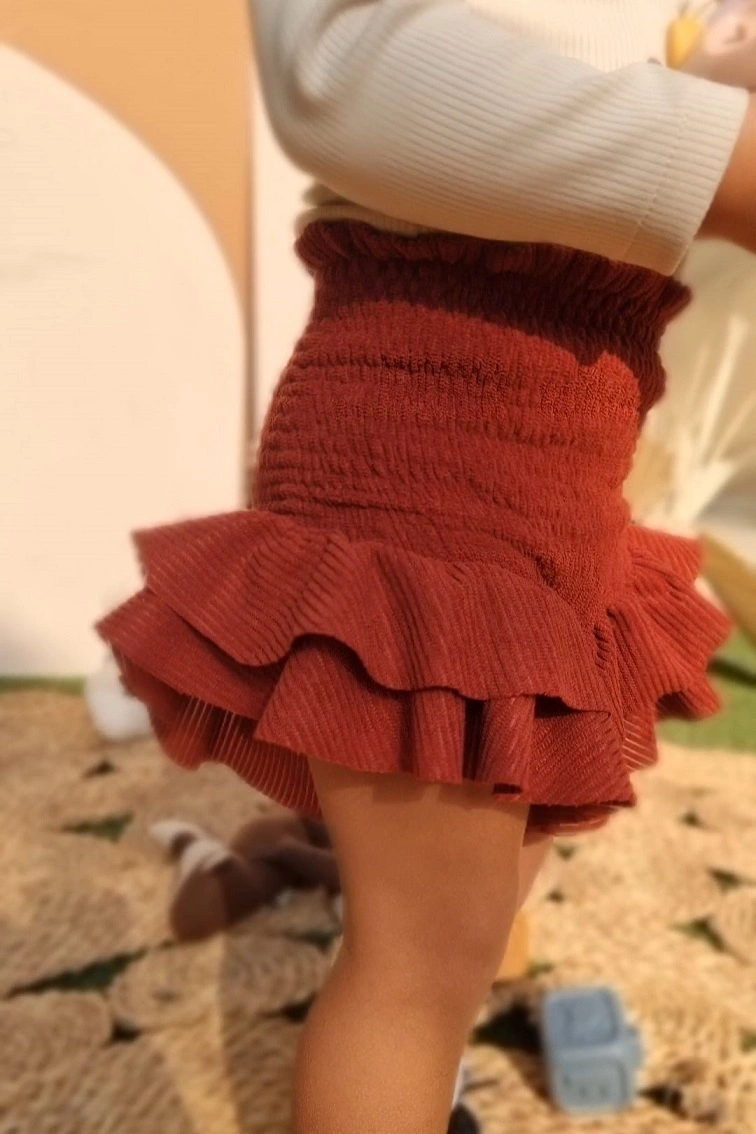 Layla Shorts – Red