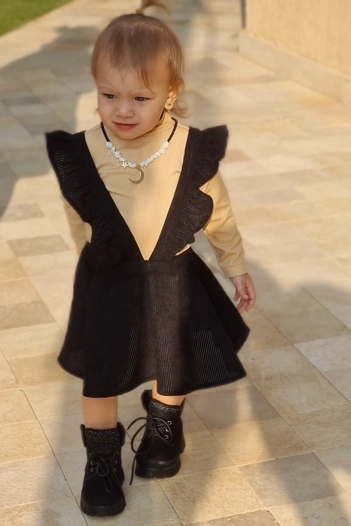 Toula Skirt – Black