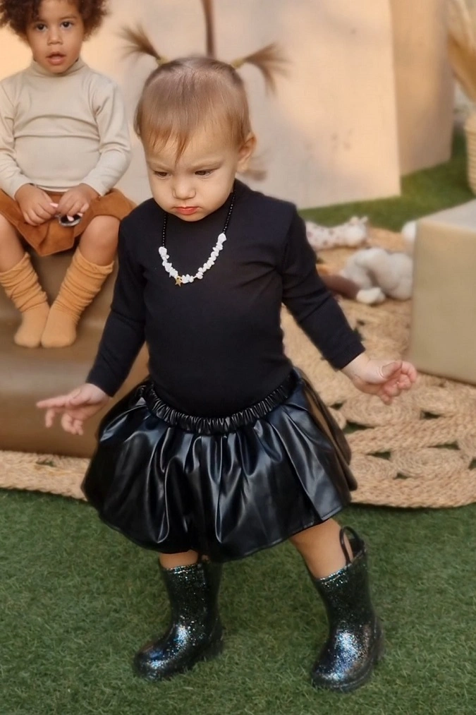 Tia Skirt – Black Leather