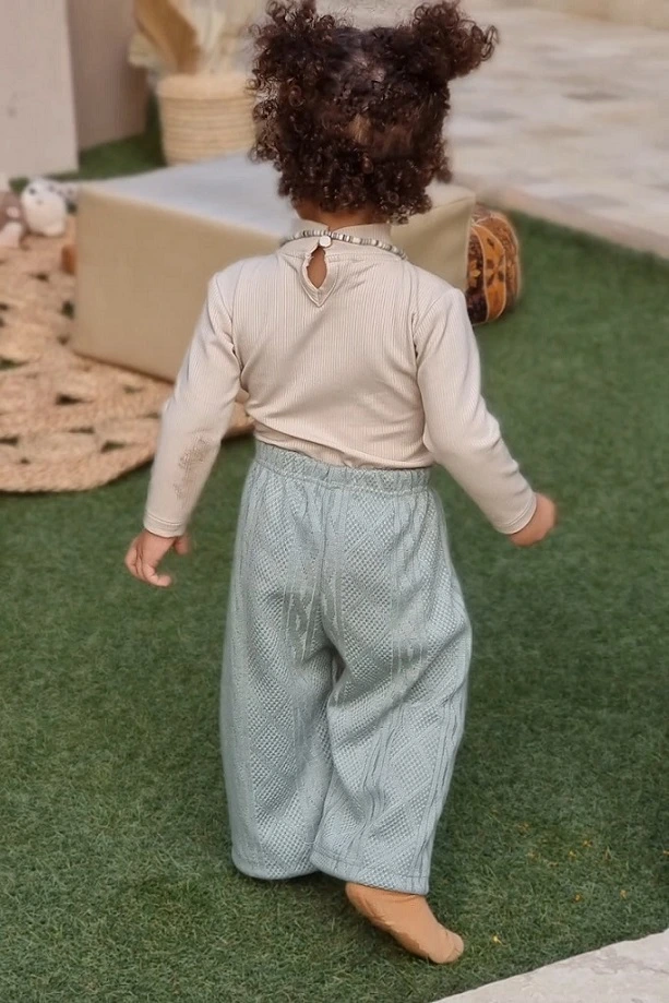 Jaleelah Pants – Baby Blue