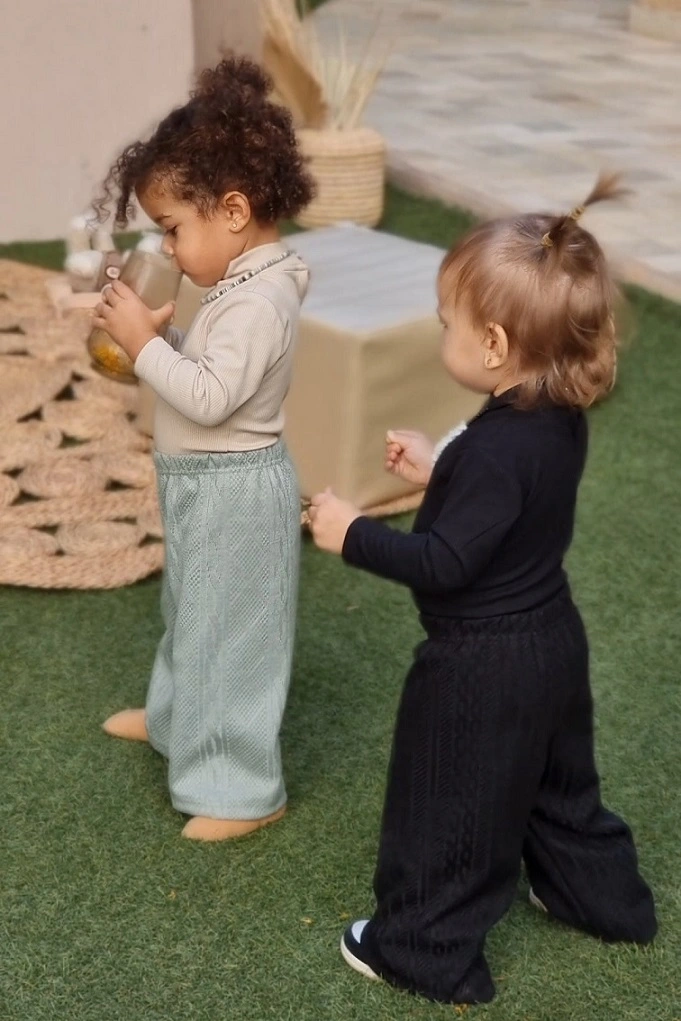 Jaleelah Pants – Black