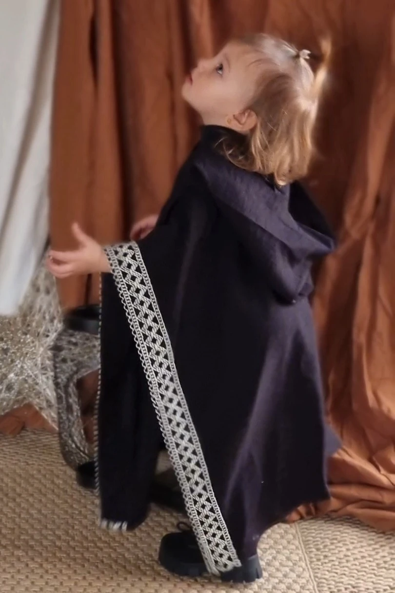 Layali Unisex Hooded Kaftan – Black