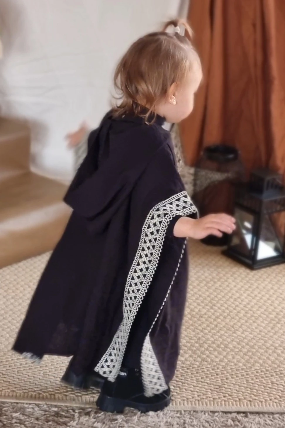 Layali Unisex Hooded Kaftan – Black