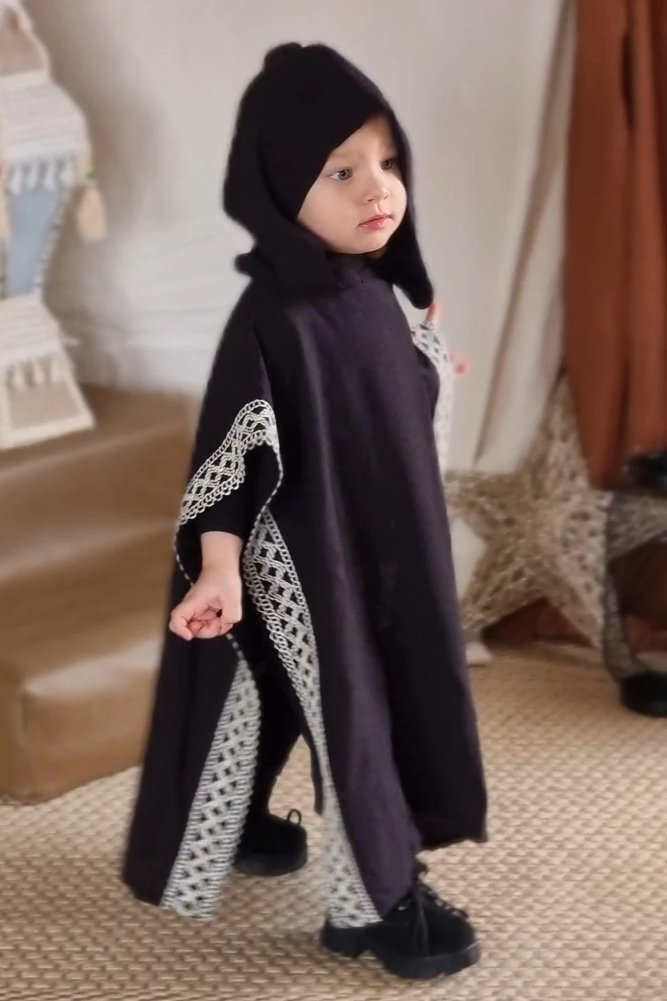 Layali Unisex Hooded Kaftan – Black