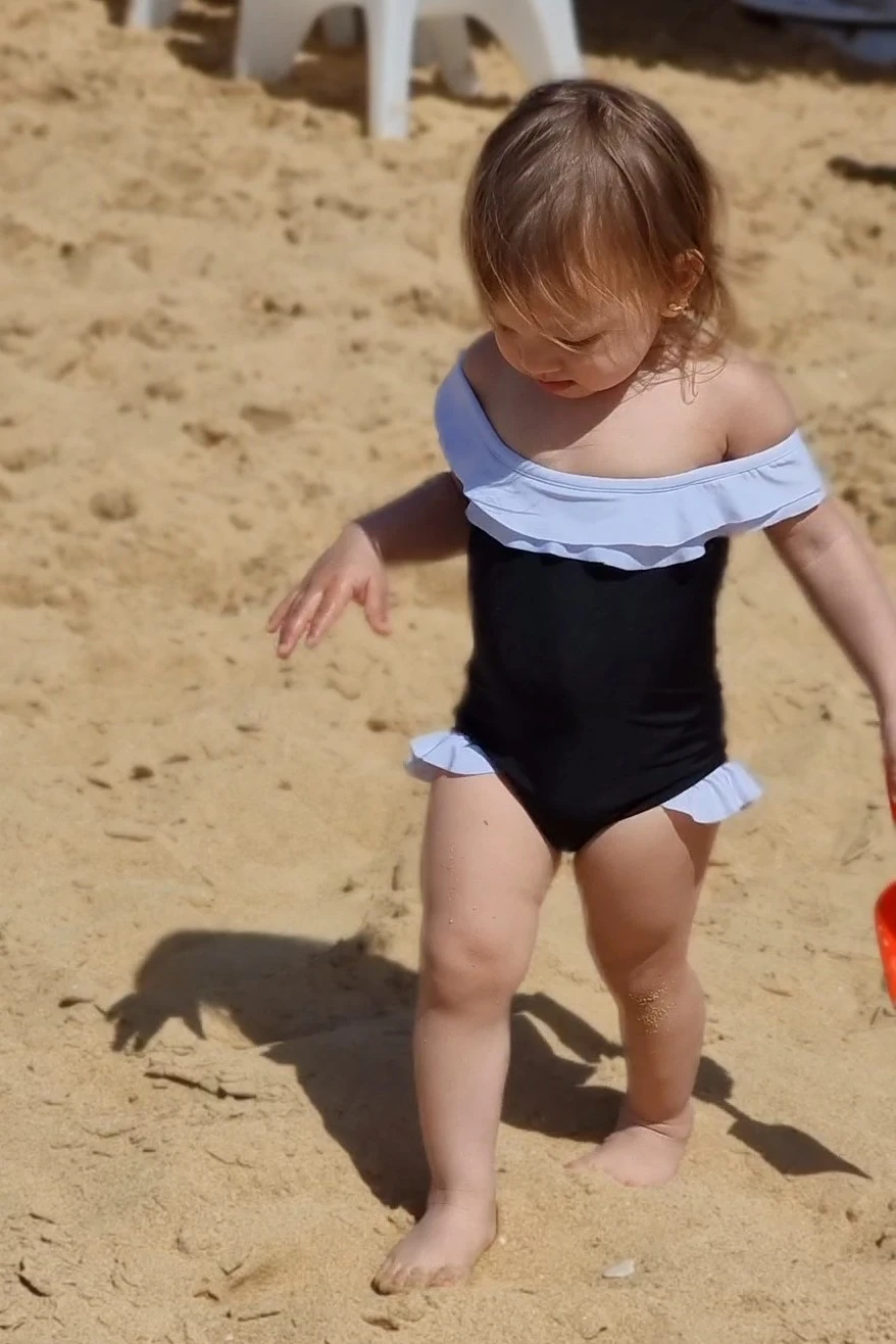 Kiki Swimsuit – Black