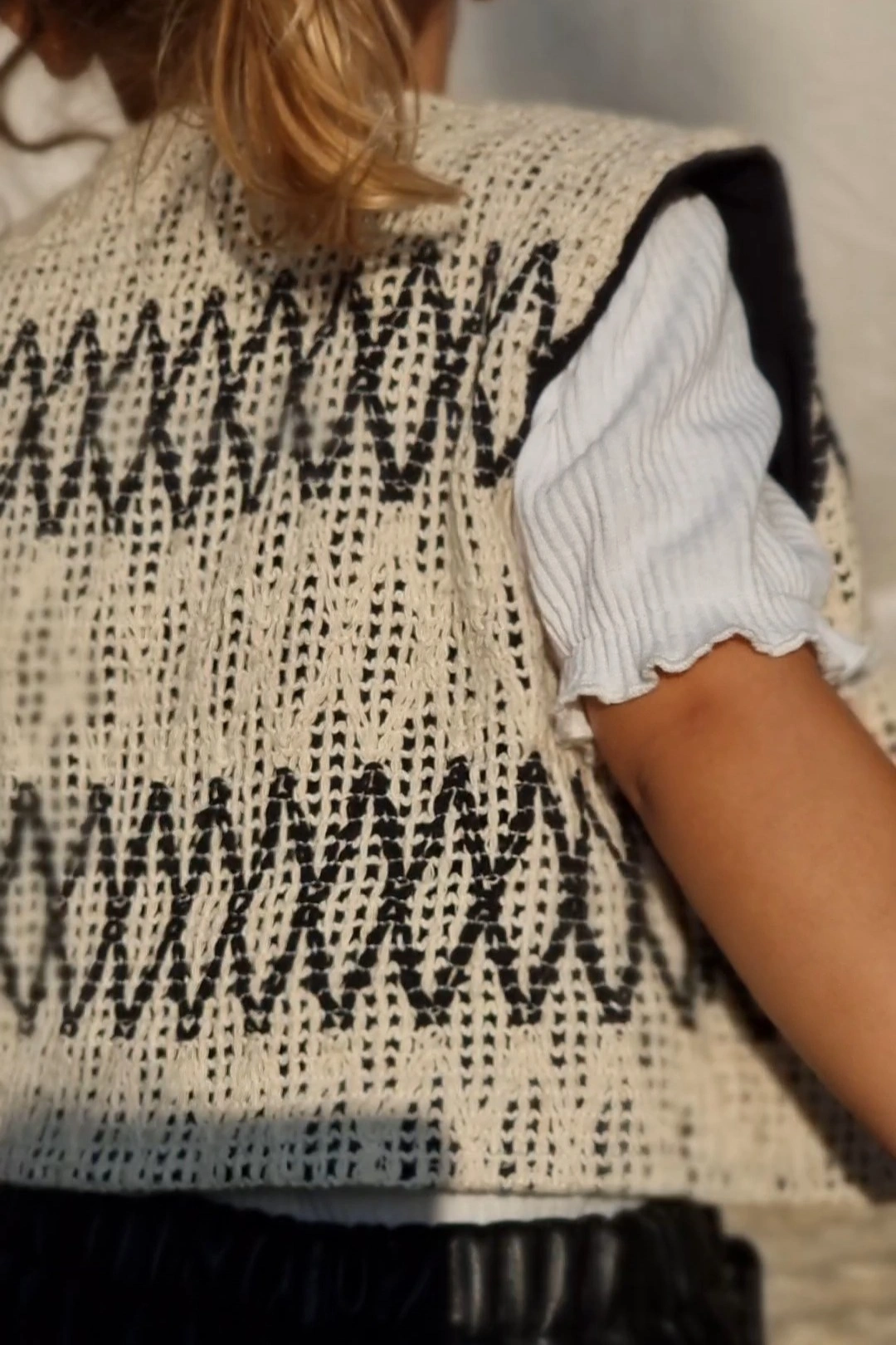 Nouni Double-Sided Vest – Diamonds