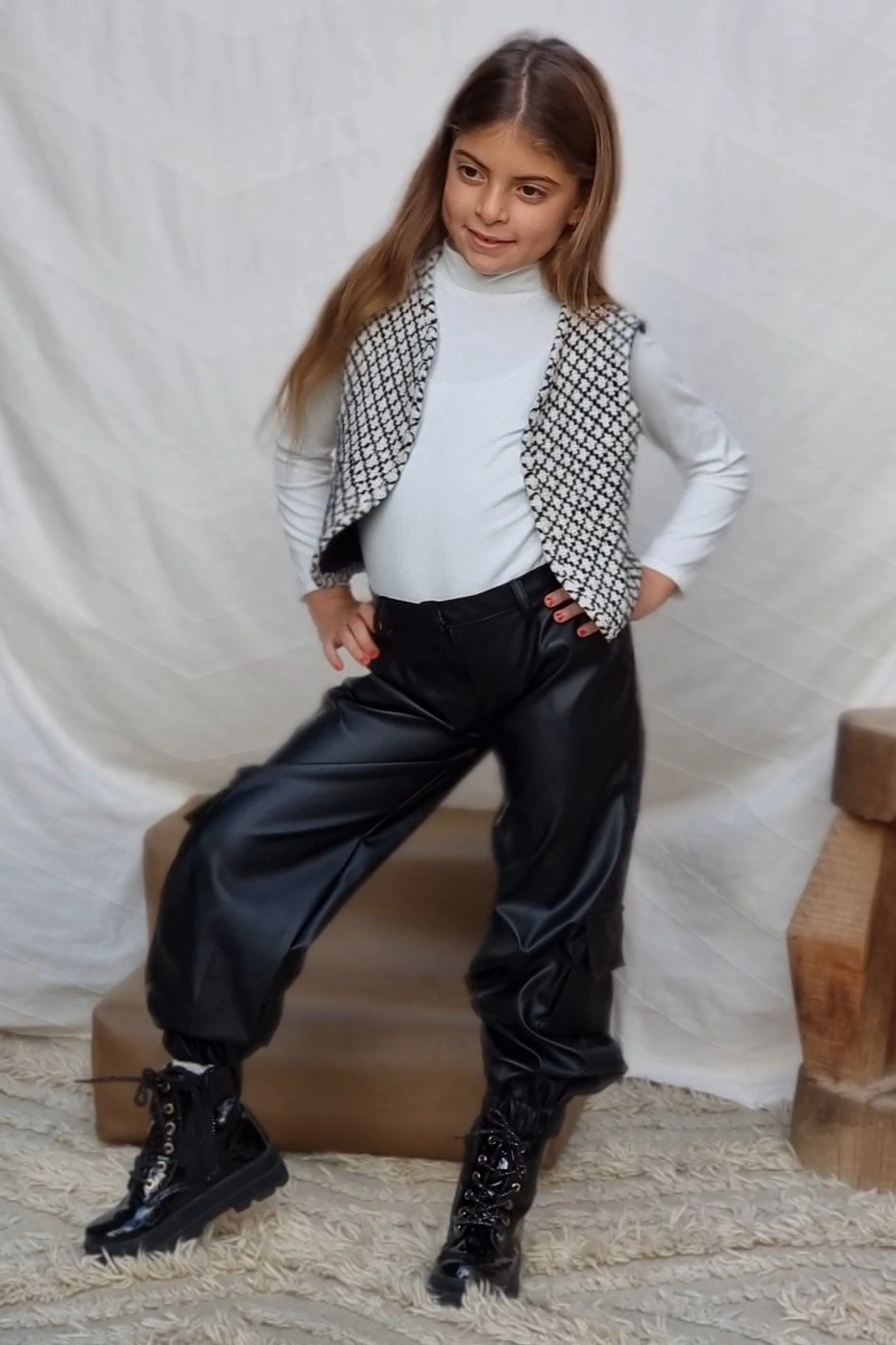 Nouni Double-Sided Vest – Squares