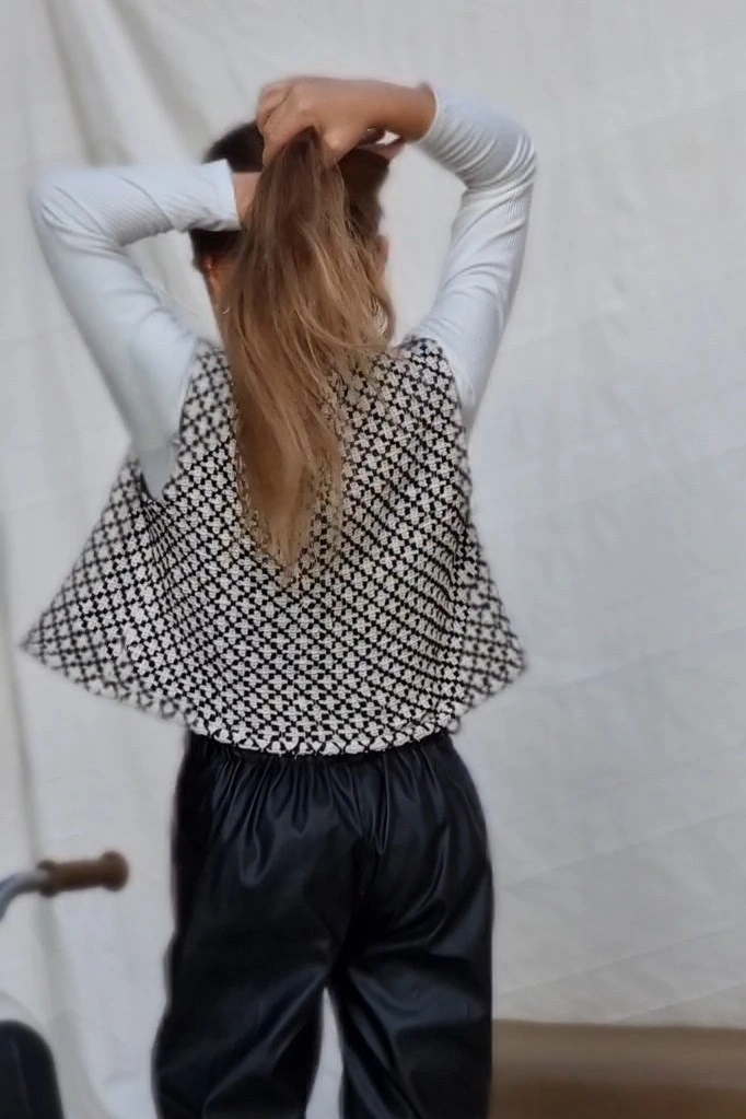 Nouni Double-Sided Vest – Squares