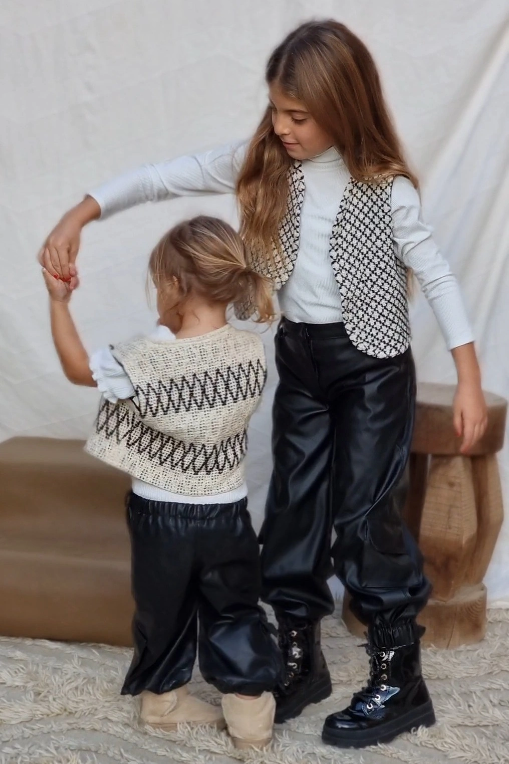 Nouni Double-Sided Vest – Squares