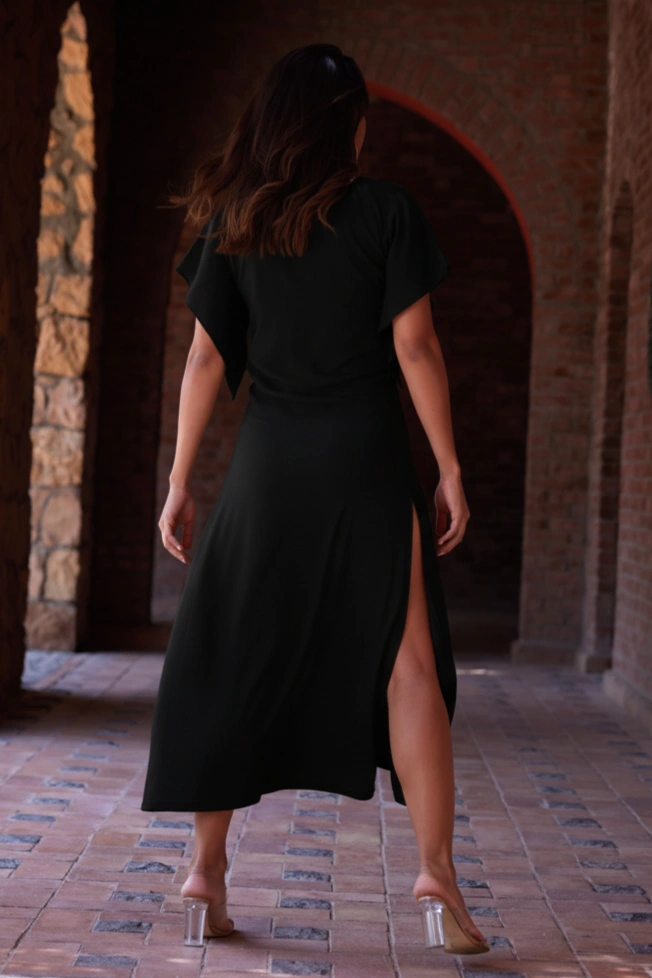 Mia Kaftan – Black